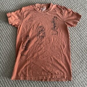 Alley&Rae Tiger Graphic T-Shirt